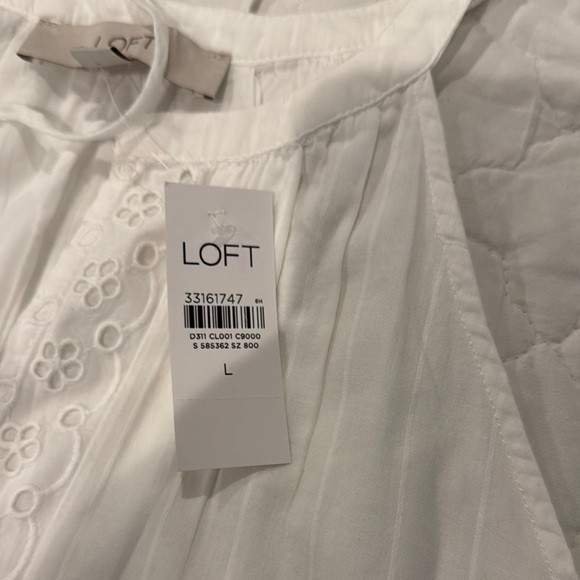 LOFT Women's White Sleeveless Top - Picture 2 of 8